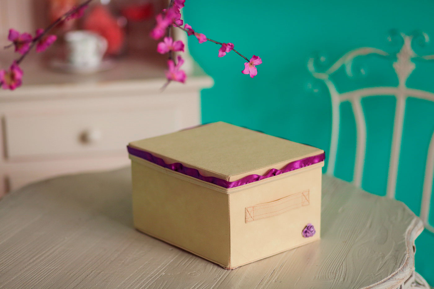 Коробка для хранения Средняя "Sugar Roses" с крышкой - ящик для хранения